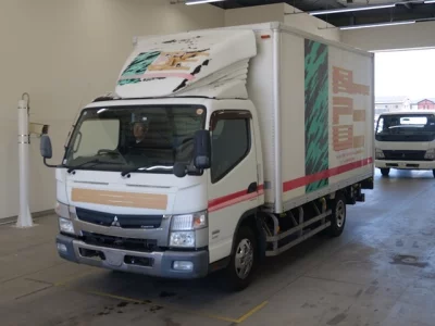 MITSUBISHI CANTER