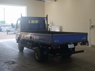 MITSUBISHI CANTER