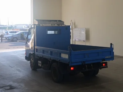 MITSUBISHI CANTER