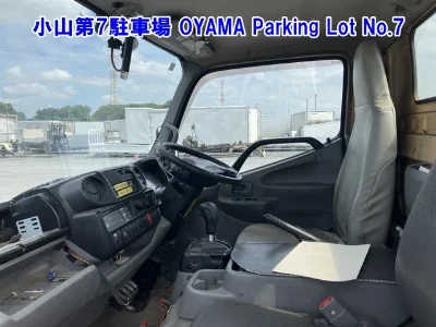 TOYOTA DYNA