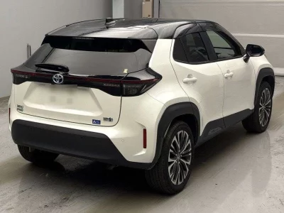 TOYOTA YARIS CROSS
