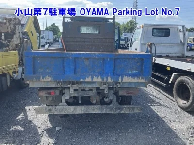 MITSUBISHI CANTER