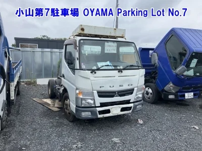 MITSUBISHI CANTER