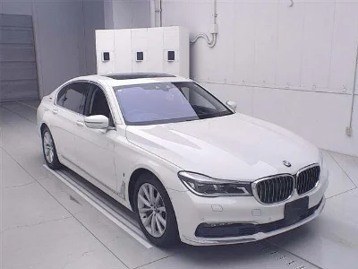 BMW 7 SERIES