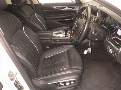 BMW 7 SERIES