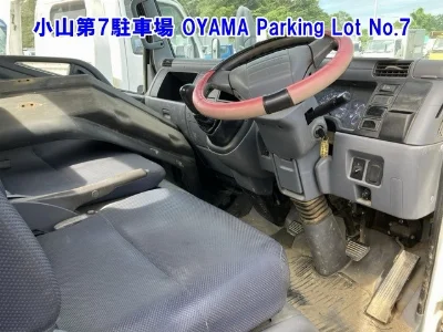 MITSUBISHI CANTER