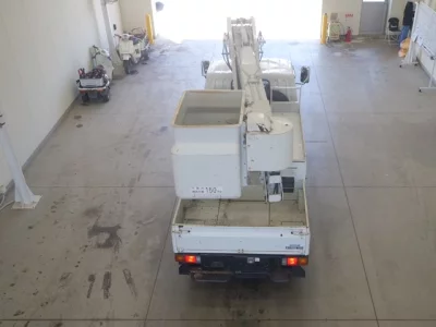 MITSUBISHI CANTER