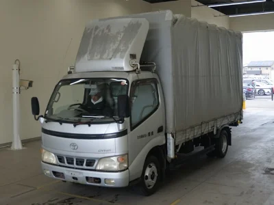 TOYOTA DYNA