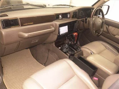 TOYOTA LAND CRUISER 80