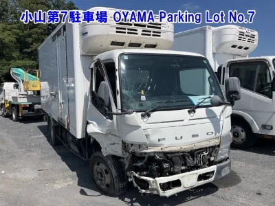 MITSUBISHI CANTER