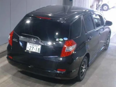 HONDA FIT SHUTTLE