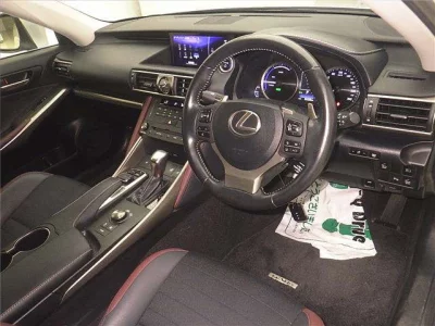 LEXUS IS