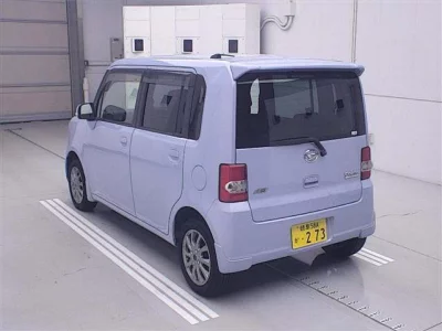 DAIHATSU MOVE CONTE