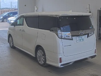 TOYOTA VELLFIRE