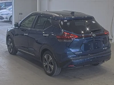 NISSAN KICKS