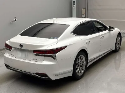 LEXUS LS