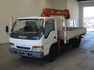 Isuzu ELF