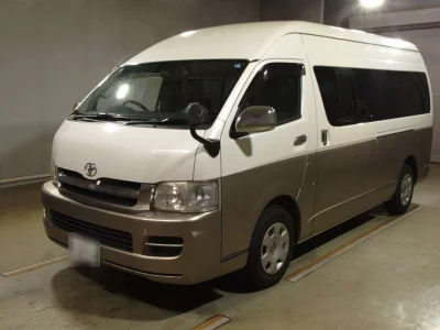 TOYOTA HIACE WAGON