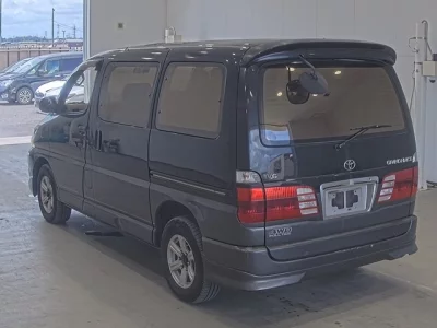 Toyota GRAND HIACE