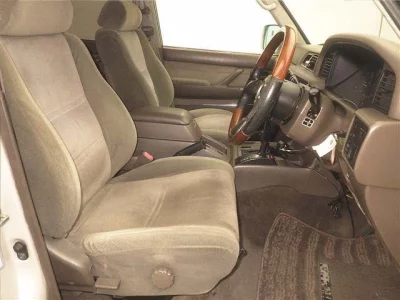 TOYOTA LAND CRUISER 80
