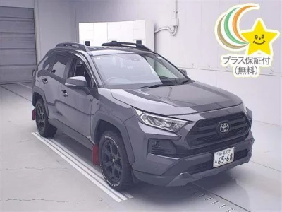 TOYOTA RAV4