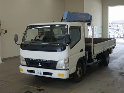 MITSUBISHI CANTER