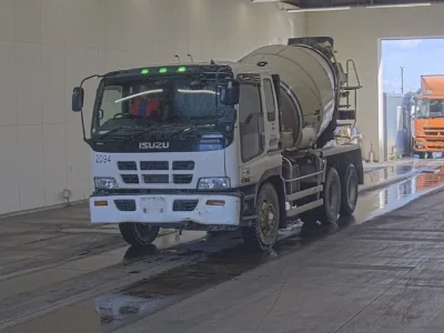 ISUZU GIGA