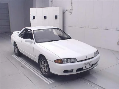 NISSAN SKYLINE