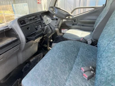 MITSUBISHI CANTER