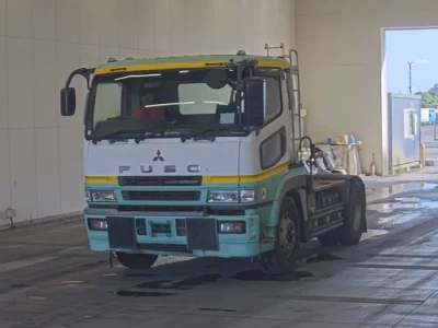 MITSUBISHI FUSO SUPER GREAT