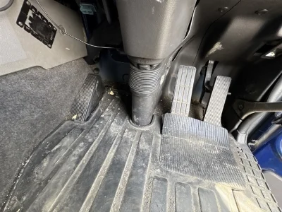 NISSAN UD