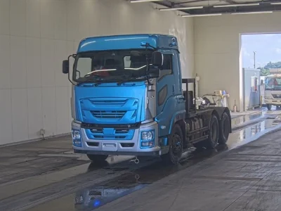 ISUZU GIGA