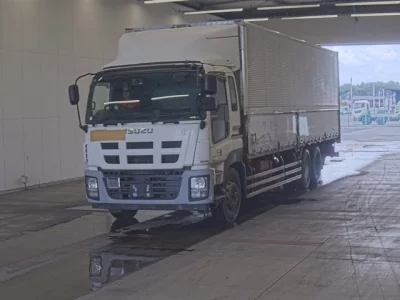 ISUZU GIGA