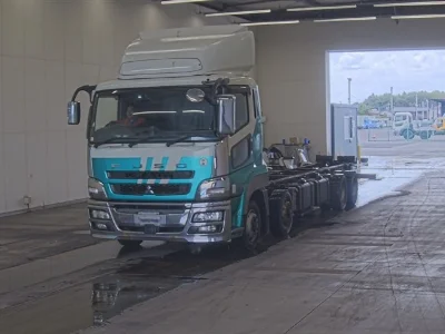 MITSUBISHI FUSO SUPER GREAT