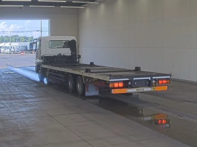 MITSUBISHI FUSO SUPER GREAT