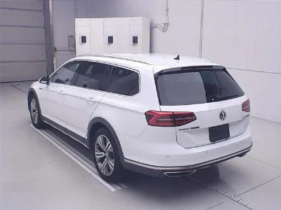 VOLKSWAGEN PASSAT ALLTRACK