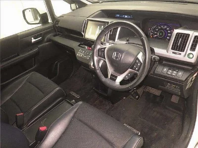 HONDA STEPWGN SPADA