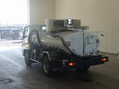 MITSUBISHI CANTER