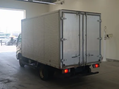 TOYOTA DYNA