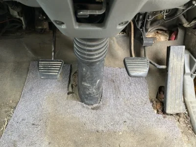 MITSUBISHI CANTER