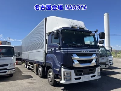 ISUZU GIGA