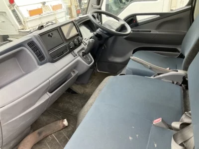 MITSUBISHI FUSO CANTER GUTS