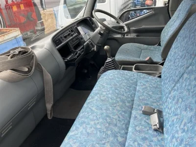 MITSUBISHI CANTER