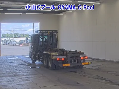 ISUZU GIGA