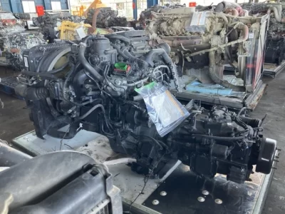 Nissan ENGINE