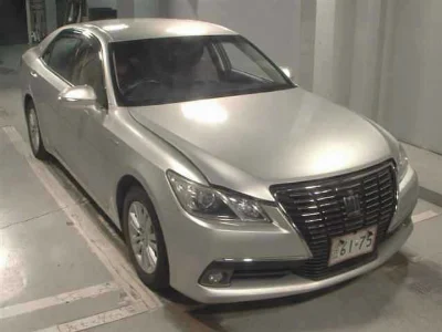TOYOTA CROWN HYBRID