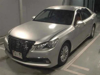 TOYOTA CROWN HYBRID