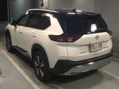 NISSAN X-TRAIL