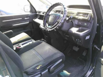 HONDA STEPWGN SPADA