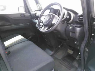 HONDA N BOX CUSTOM